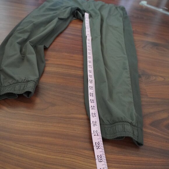 Athleta Brooklyn Jogger - Mountain Olive - Picture 8 of 10